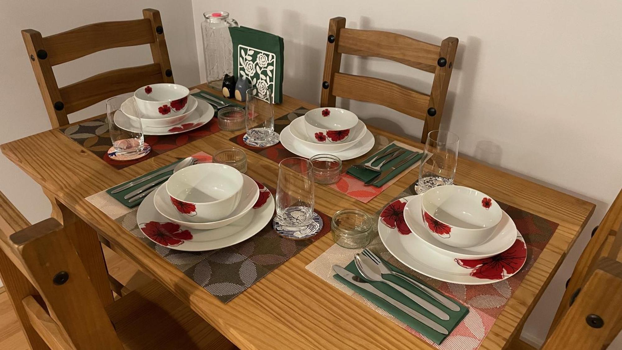 Cosy Flat For 4, Family Friendly, Private Parking, Close To Central London Eksteriør billede
