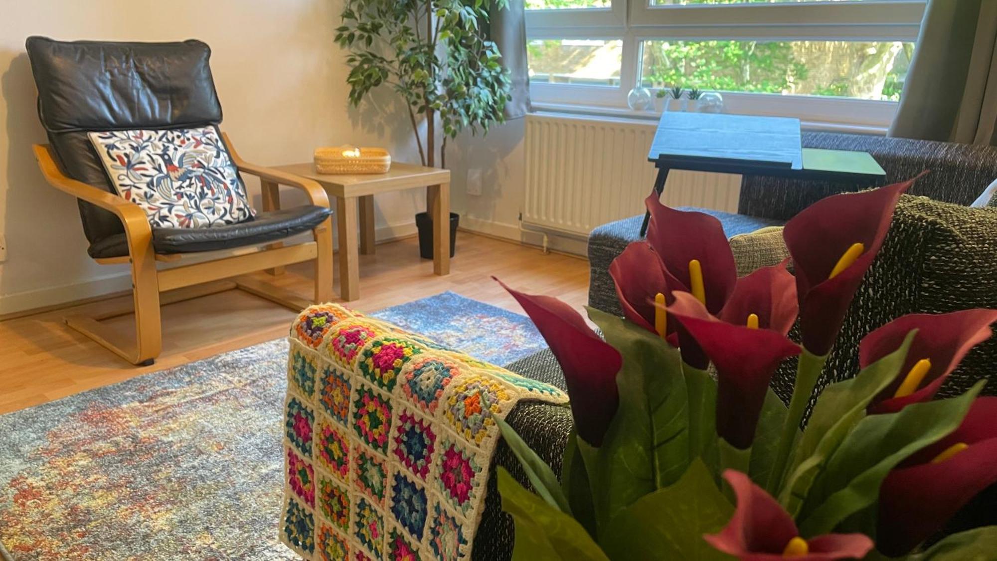Cosy Flat For 4, Family Friendly, Private Parking, Close To Central London Eksteriør billede